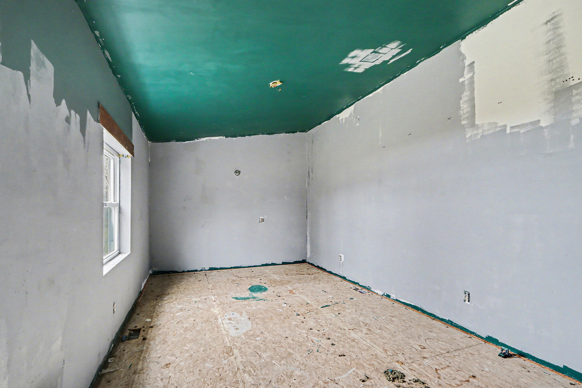 1121 Heights Drive Colon, MI 49040 - Photo 8 of 19 011_file_688