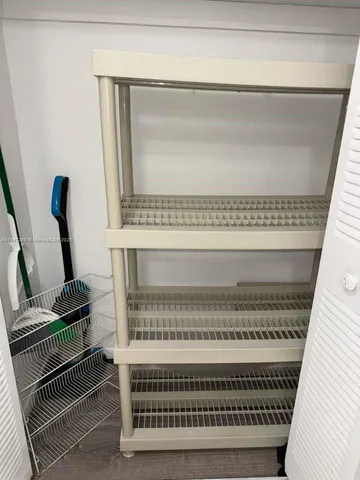 $1,695 | 8450 Sunrise Lakes Boulevard, Unit 306, Sunrise, FL 33322