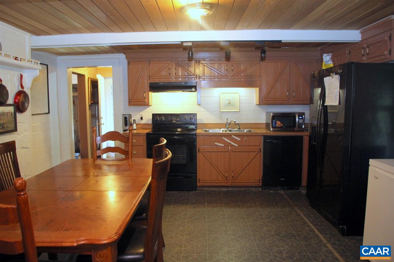 998 Mitchell Mountain Road Reva, VA 22735 - Photo 18 of 37 Gallery Image 18