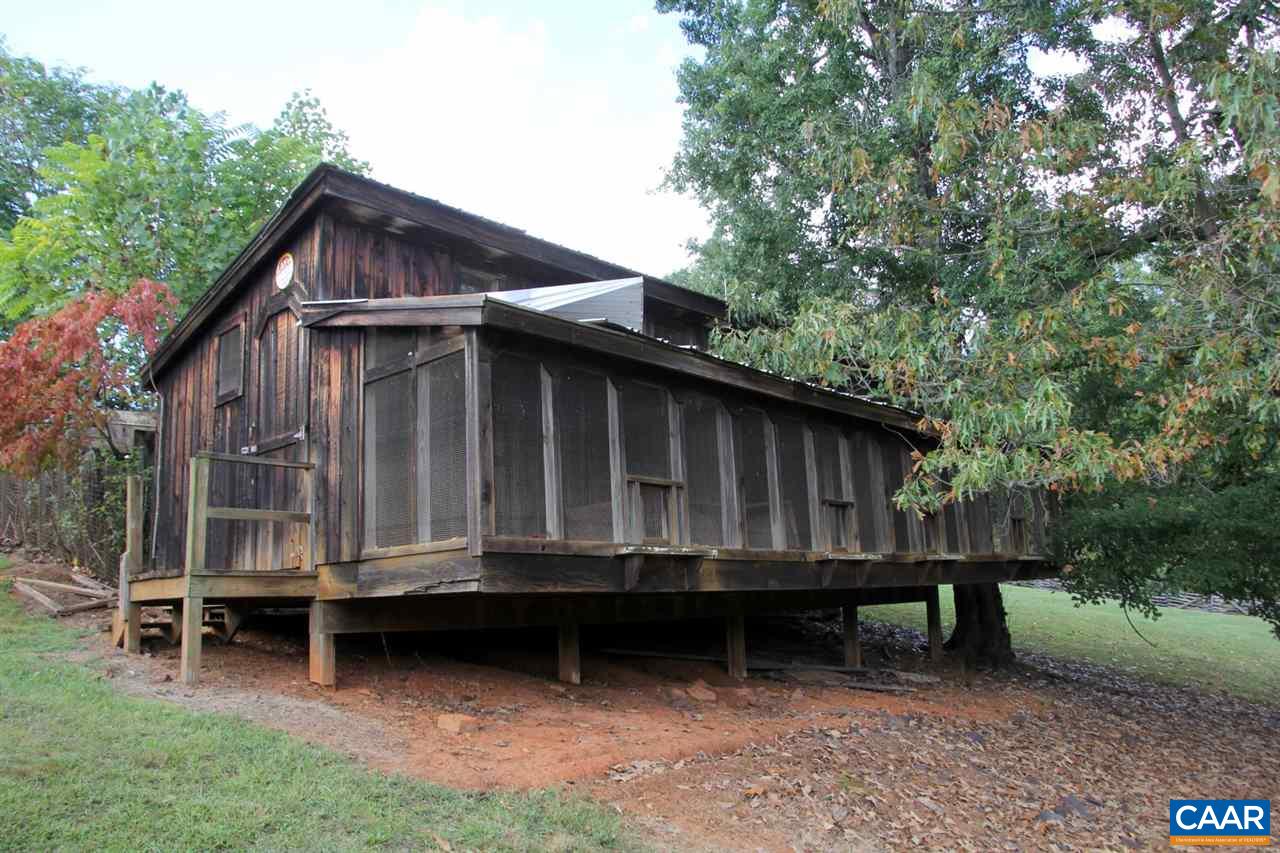 998 Mitchell Mountain Road Reva, VA 22735 - Photo 33 of 37 Gallery Image 33