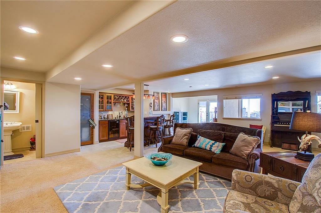 13752 Windy Oaks Road Colorado Springs, CO 80921 - Photo 22 of 36