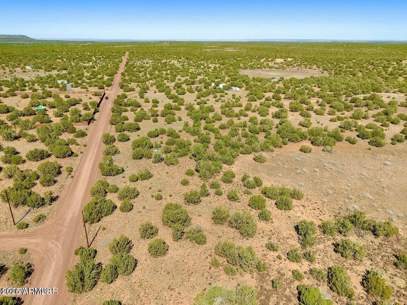 128 Co Road Show Low, AZ 85901 - Photo 7 of 9 a view of city and ocean
