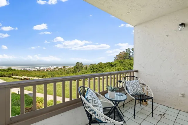$738,000 | 320 Vallejo Drive, Unit 22, Millbrae, CA 94030