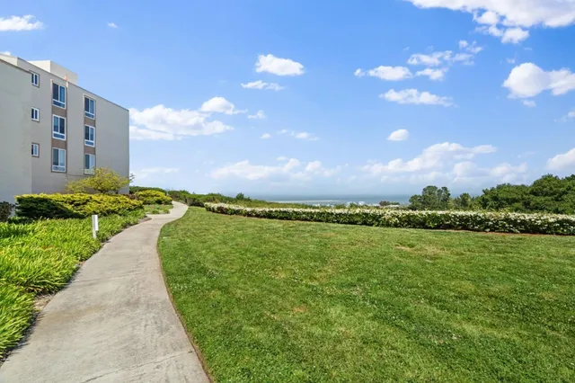 $738,000 | 320 Vallejo Drive, Unit 22, Millbrae, CA 94030