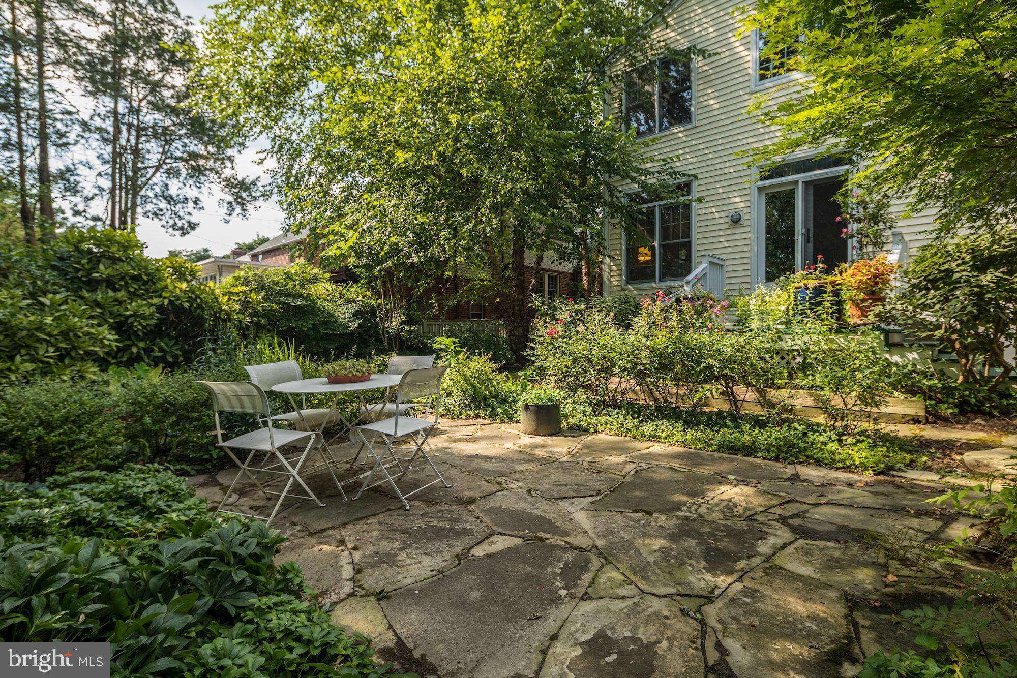 703 Kingston Road Baltimore, MD 21212 - Photo 42 of 45 Fantastic yard. Gardener's paradise.