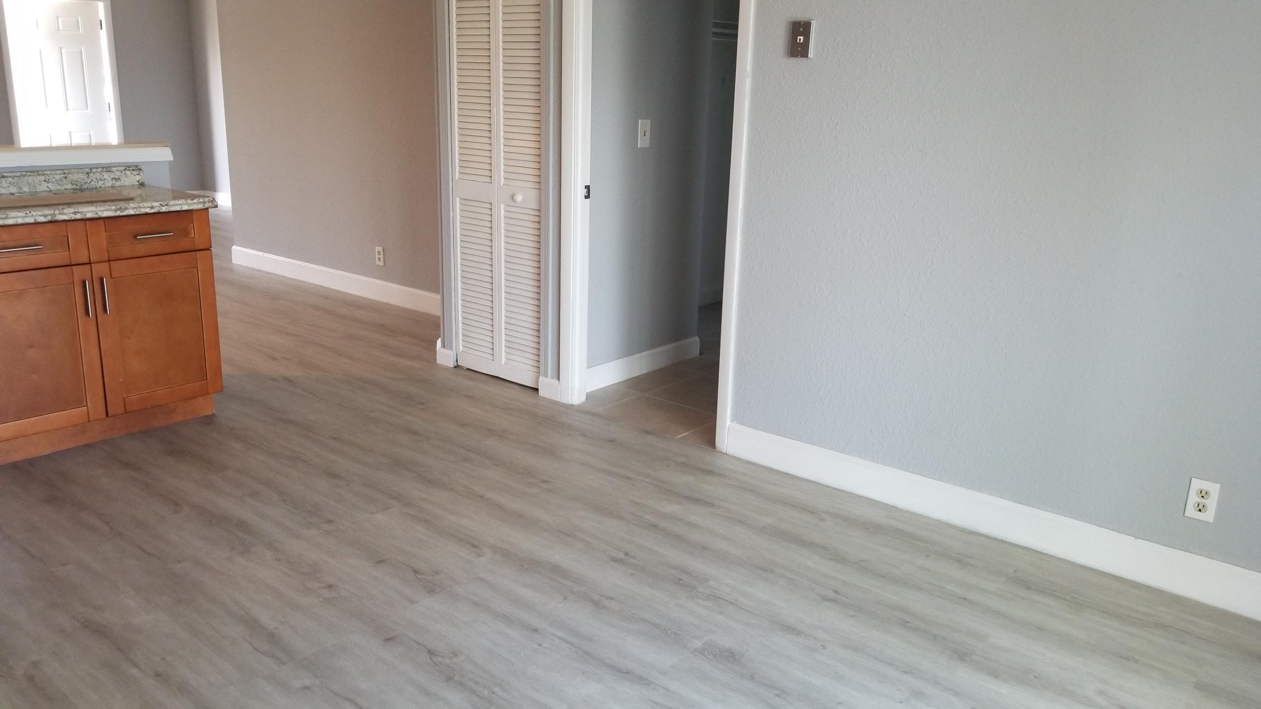 6142 Westfall Road Lake Worth, FL 33463 - Photo 5 of 18 810116DE-3A70-4B74-93AE-9E6D76F90391