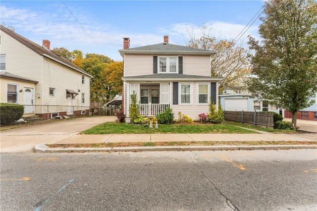 $449,900 | 51 7th Street, East Providence, RI 02914