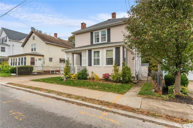 $449,900 | 51 7th Street, East Providence, RI 02914