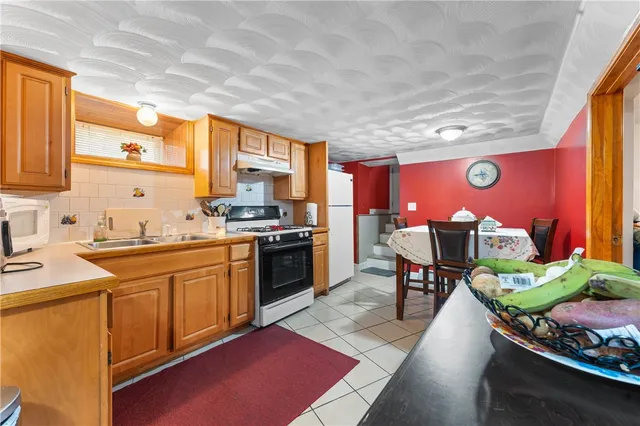 $449,900 | 51 7th Street, East Providence, RI 02914