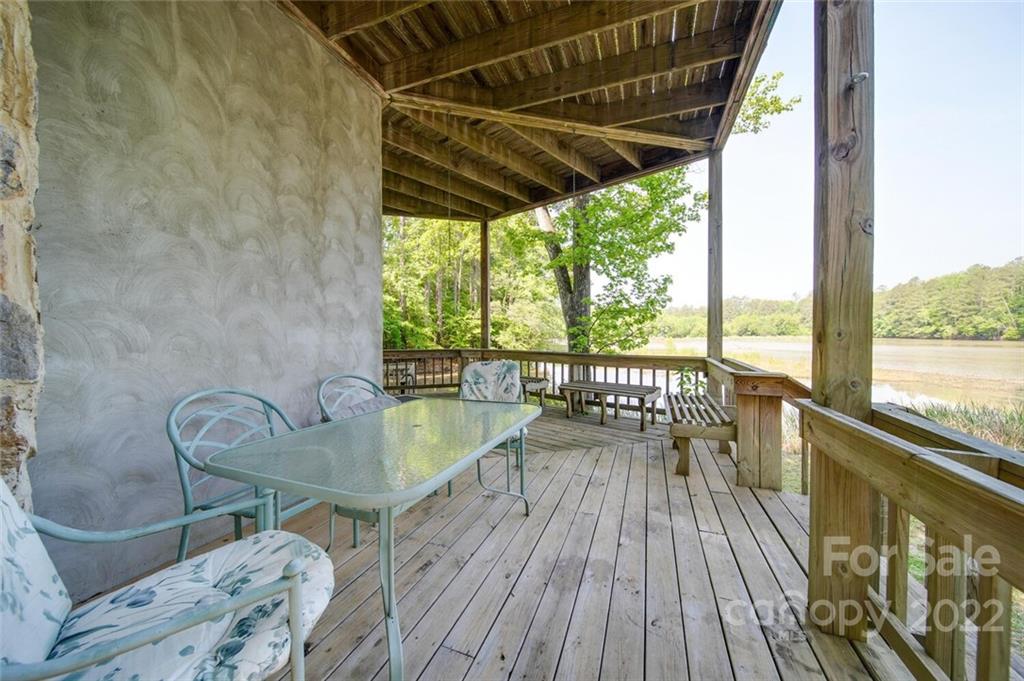 2007 Great North Road Winnsboro, SC 29180 - Photo 3 of 47 Gallery Image 3