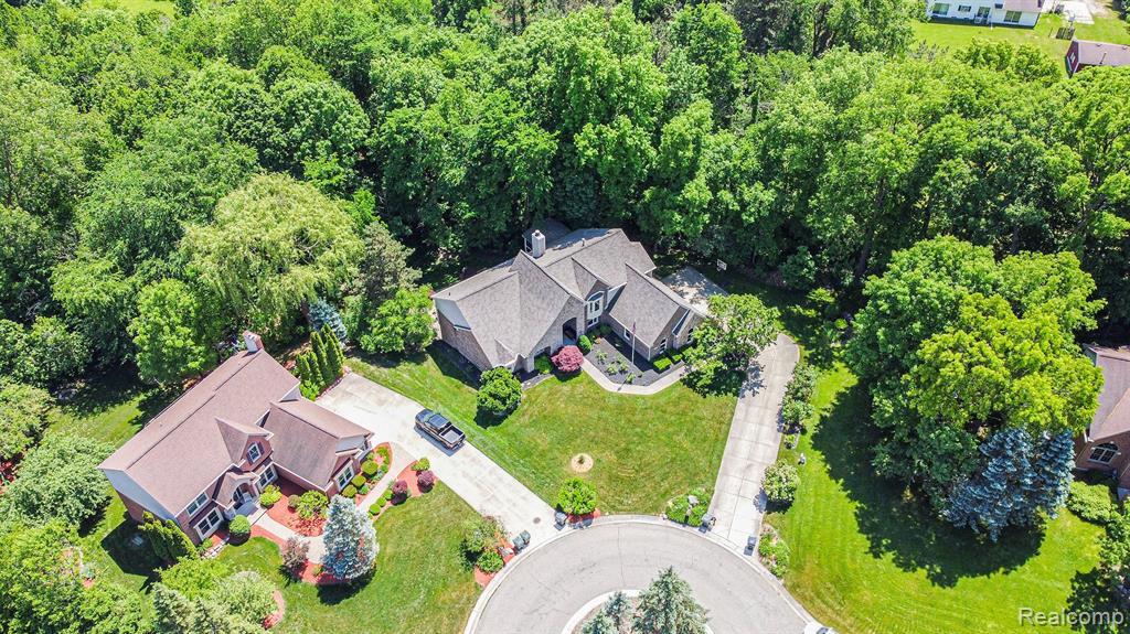 3827 Kaeleaf Road Lake Orion, MI 48360 - Photo 50 of 59