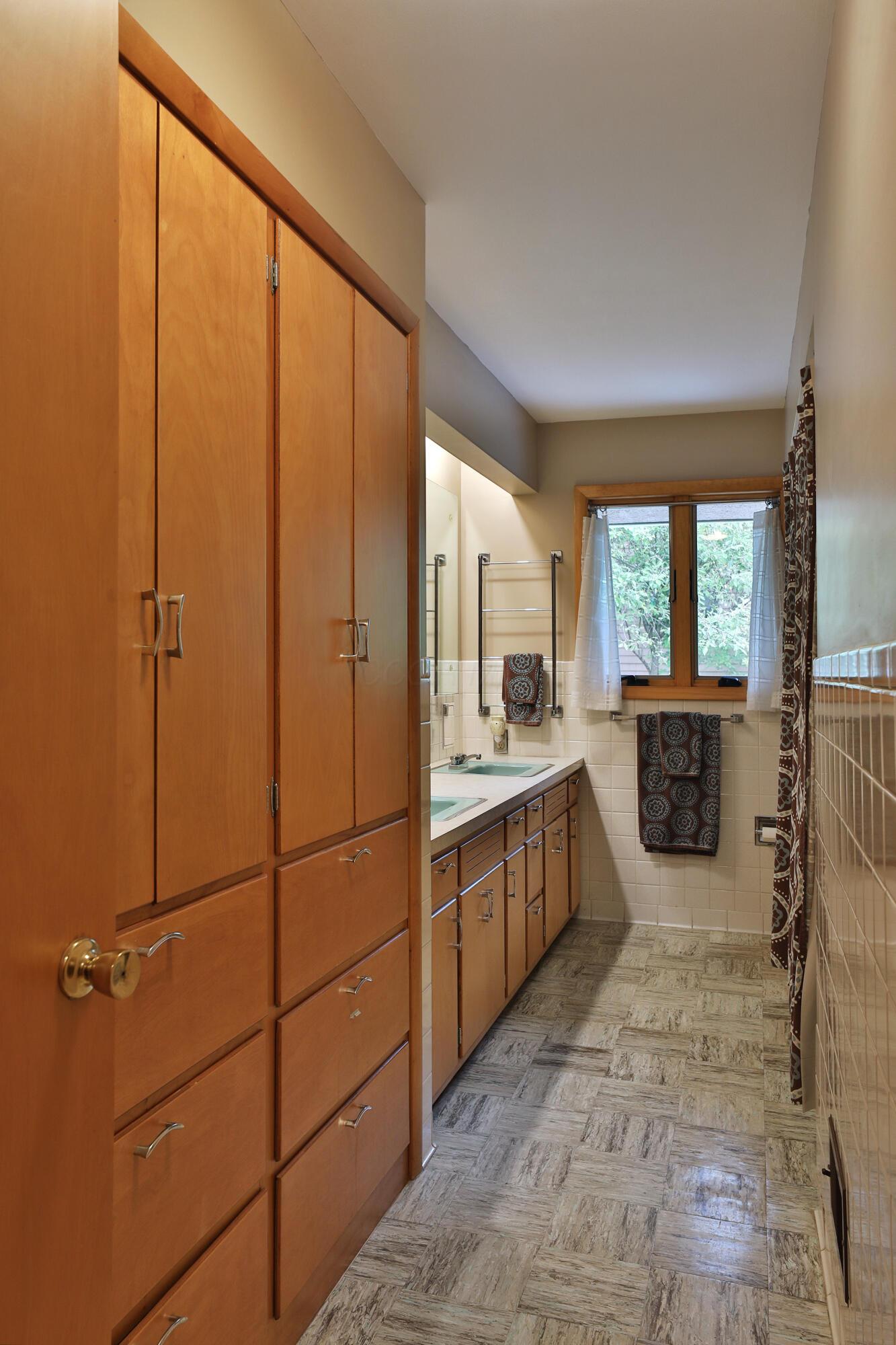 280 Croswell Road Columbus, OH 43214 - Photo 32 of 68 280-Croswell-32