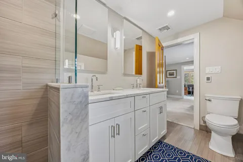 $1,695,000 | 226 Winding Way, Merion Station, PA 19066