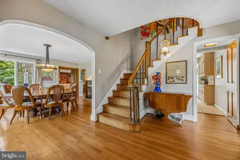 $1,695,000 | 226 Winding Way, Merion Station, PA 19066