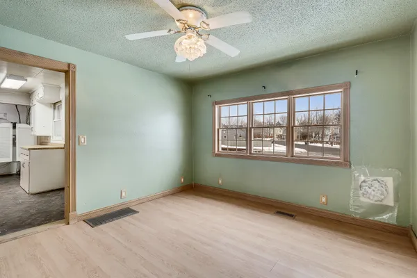 $176,000 | 405 West Avenue, Mauston, WI 53948