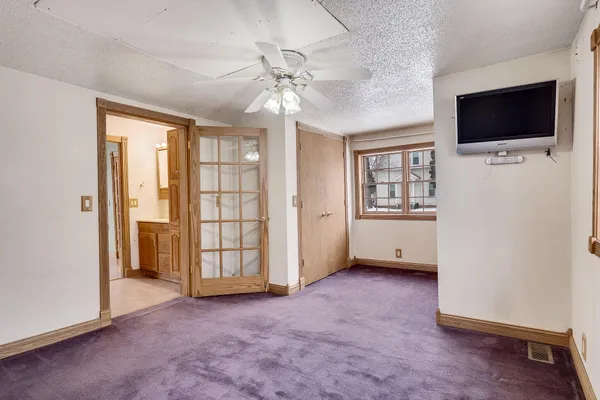 $176,000 | 405 West Avenue, Mauston, WI 53948