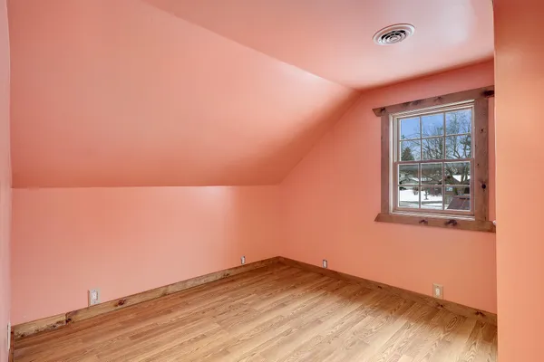 $176,000 | 405 West Avenue, Mauston, WI 53948