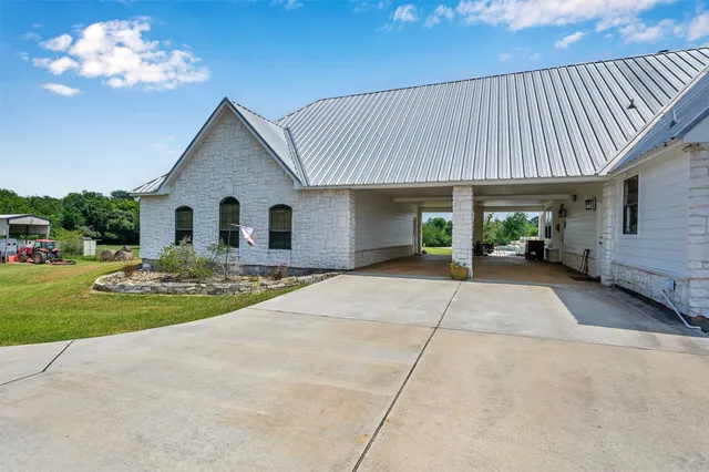 $2,900,000 | 12411 Maggie Lane, Willis, TX 77318