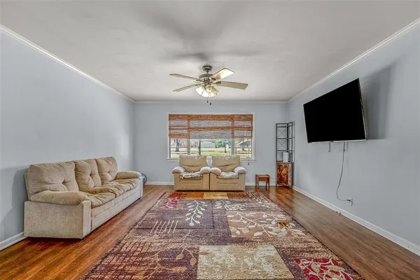 $160,000 | 619 South Sarah Street, Welsh, LA 70591