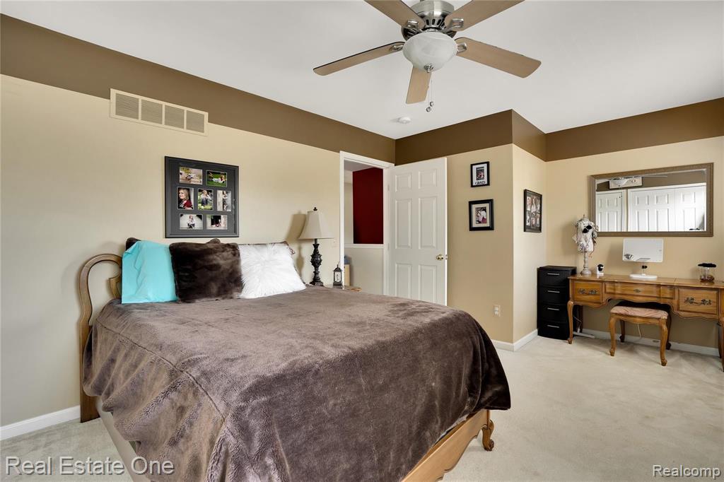 3214 Everett Drive Rochester Hills, MI 48307 - Photo 24 of 50