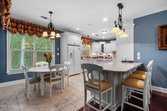 $537,000 | 10 Lakeview Circle, Purvis, MS 39475