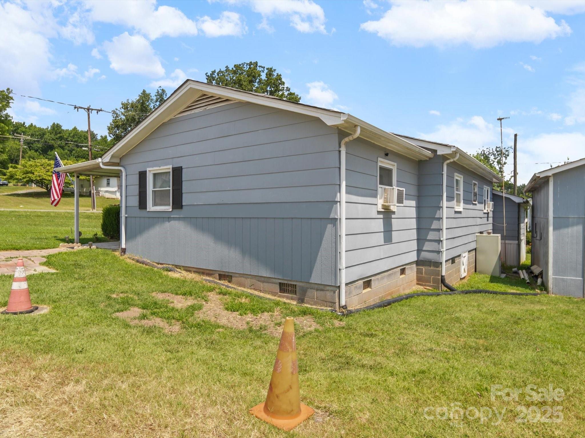 151 Robinson Road Gastonia, NC 28056 - Photo 3 of 27 Gallery Image 3