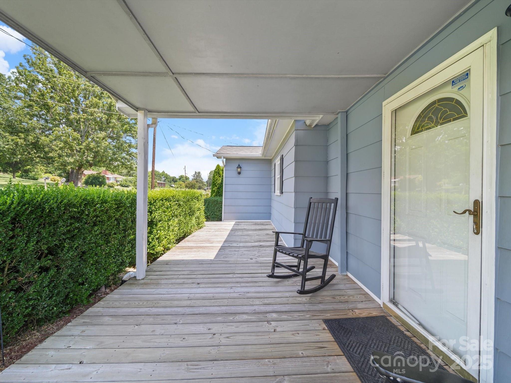 151 Robinson Road Gastonia, NC 28056 - Photo 4 of 27 Gallery Image 4