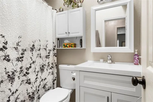 $350,000 | 134 Debra Street, Lansing, KS 66043