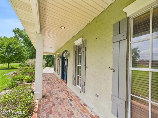 $620,000 | 363 Mayo Boulevard, Sunset, LA 70584