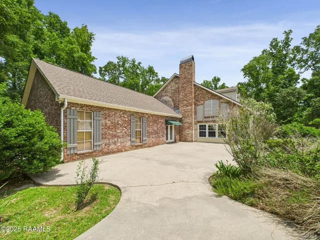 $620,000 | 363 Mayo Boulevard, Sunset, LA 70584