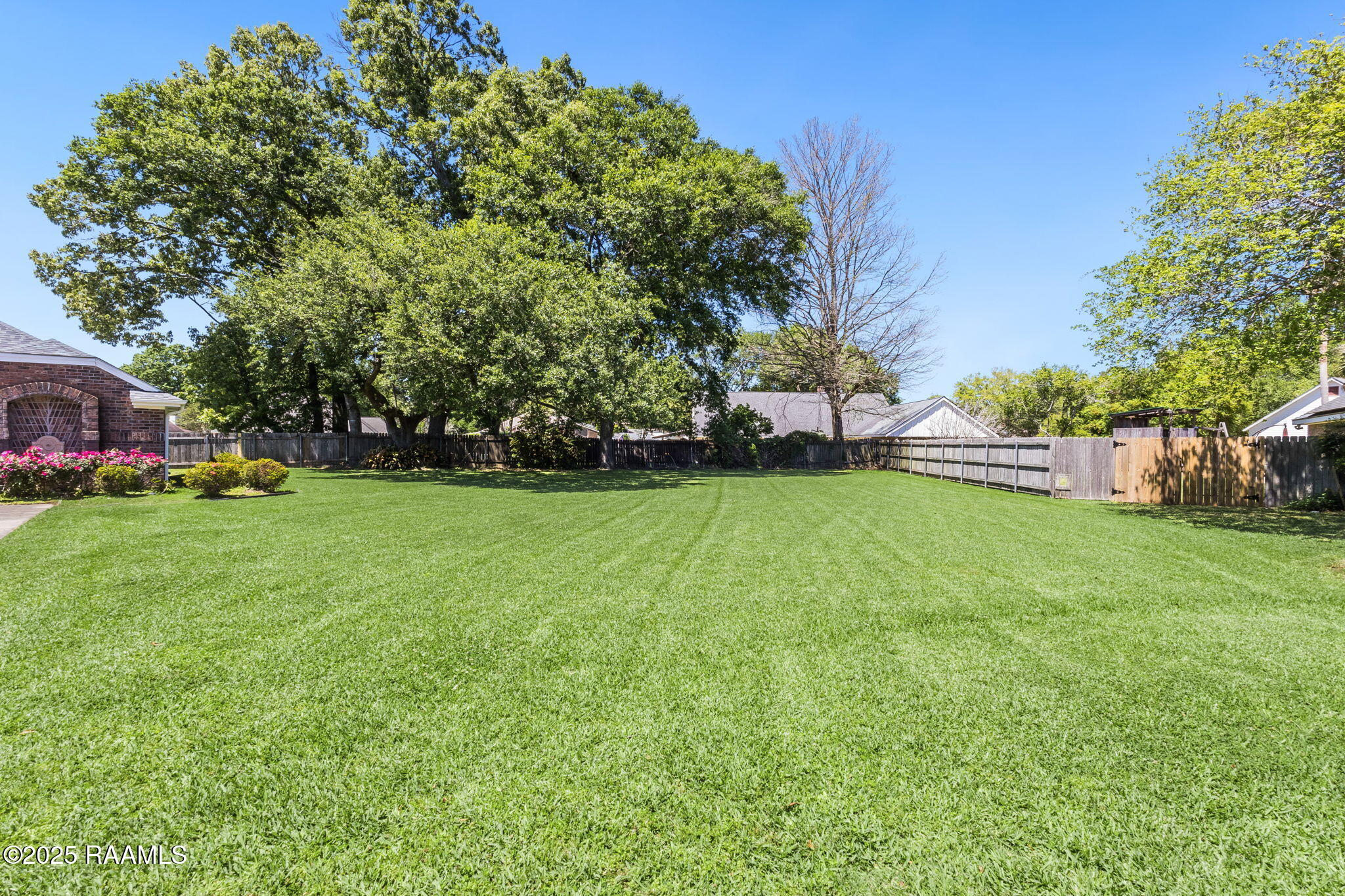 115 Edinburgh Drive Lafayette, LA 70508 - Photo 23 of 25 23-web-or-mls-115 Edinburgh Dr-18