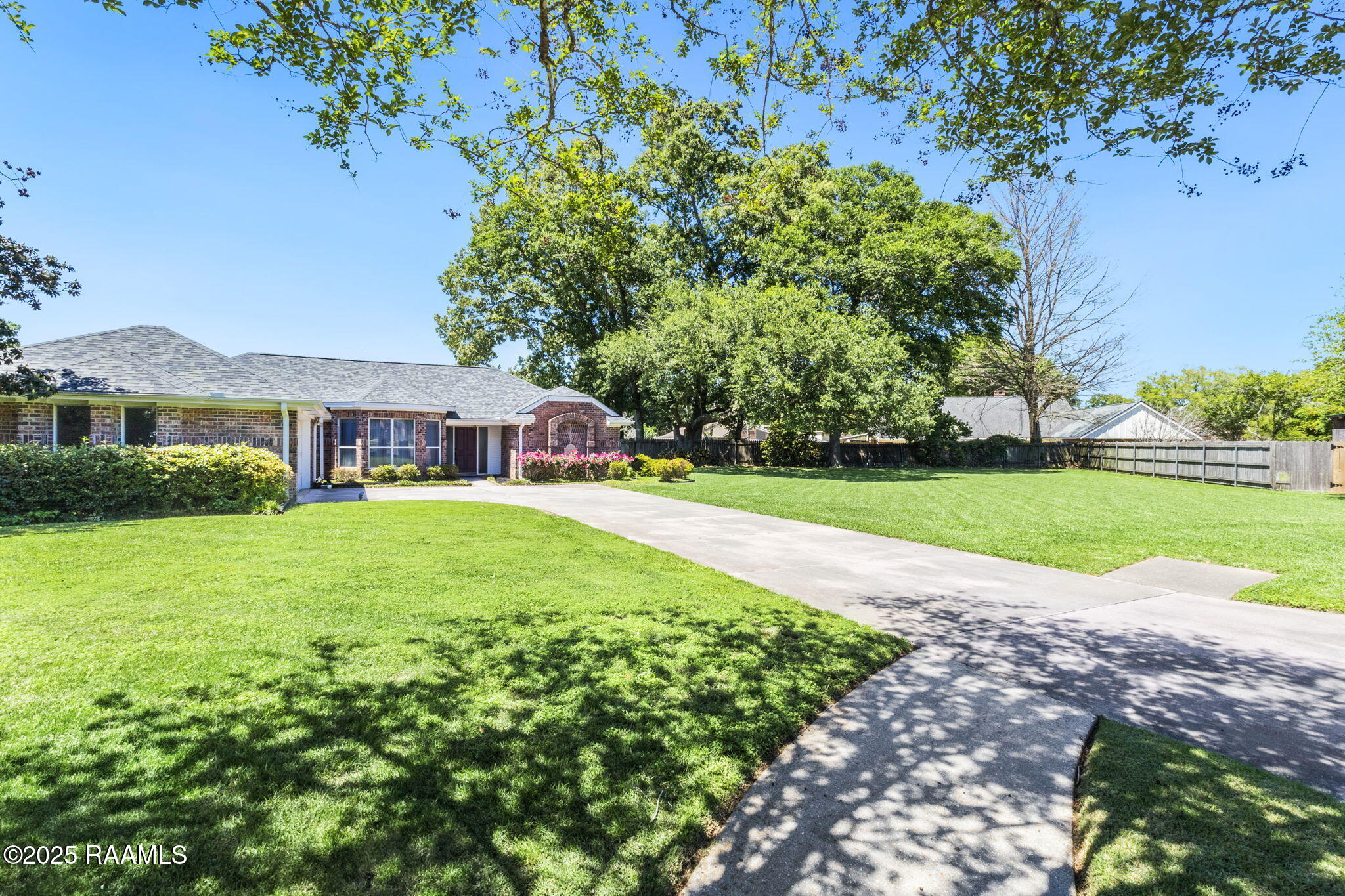 115 Edinburgh Drive Lafayette, LA 70508 - Photo 25 of 25 25-web-or-mls-115 Edinburgh Dr-21