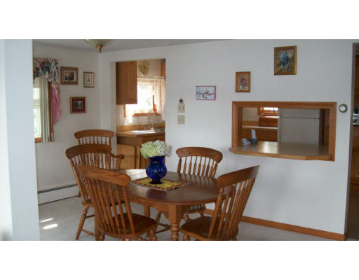 39 Shore Road North Brookfield, MA 01535 - Photo 13 of 27 Gallery Image 13