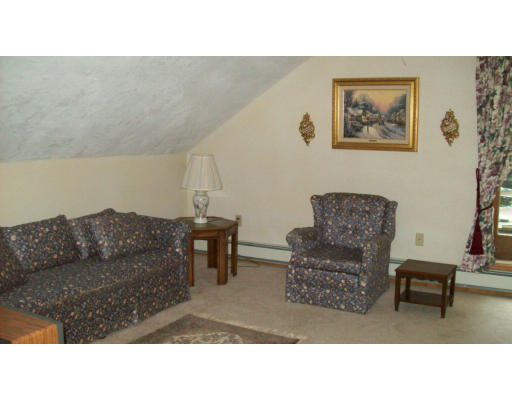 39 Shore Road North Brookfield, MA 01535 - Photo 23 of 27 Gallery Image 23