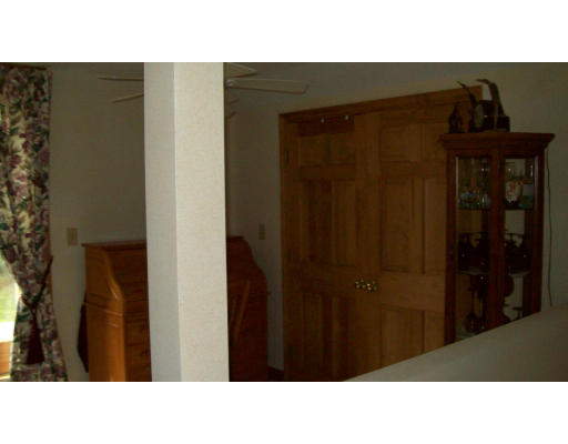 39 Shore Road North Brookfield, MA 01535 - Photo 25 of 27 Gallery Image 25