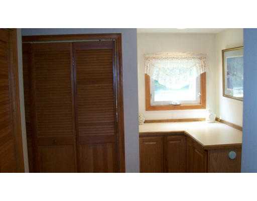 39 Shore Road North Brookfield, MA 01535 - Photo 26 of 27 Gallery Image 26