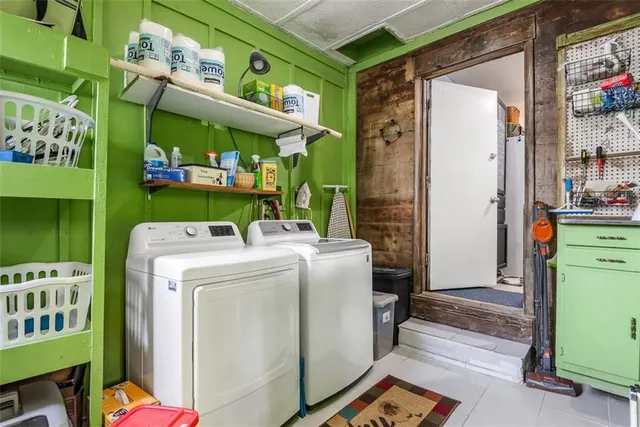 $300,000 | 6720 Hadley Lane, Overland Park, KS 66204