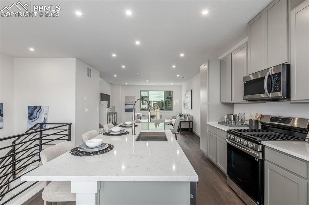 2224 Peridot Loop Colorado Springs, CO 80908 - Photo 11 of 32