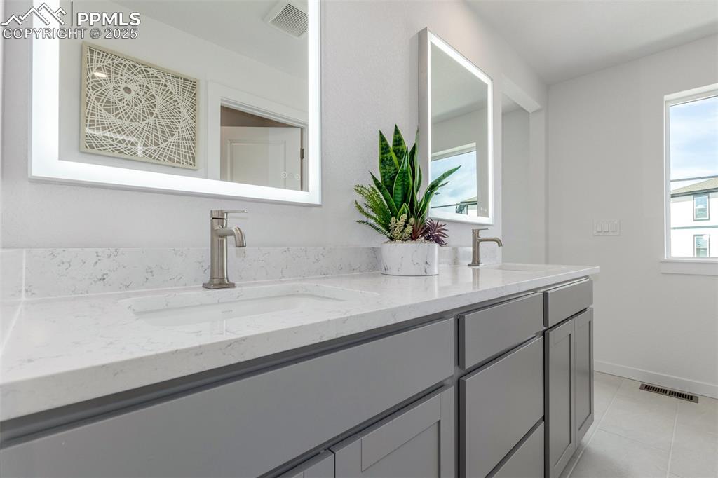 2224 Peridot Loop Colorado Springs, CO 80908 - Photo 18 of 32