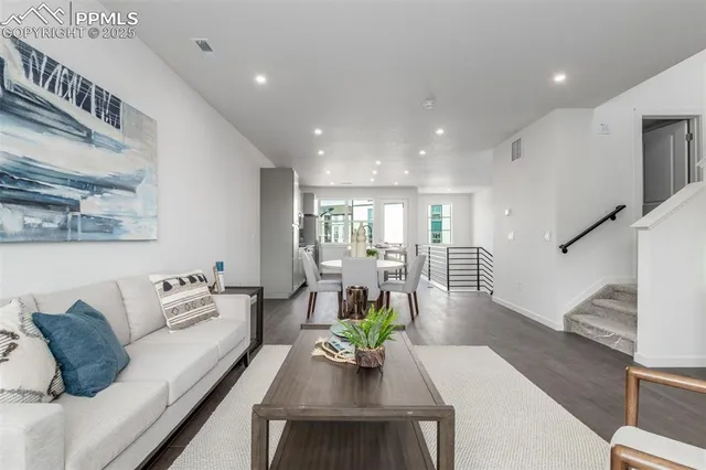 $498,490 | 2224 Peridot Loop, Colorado Springs, CO 80908