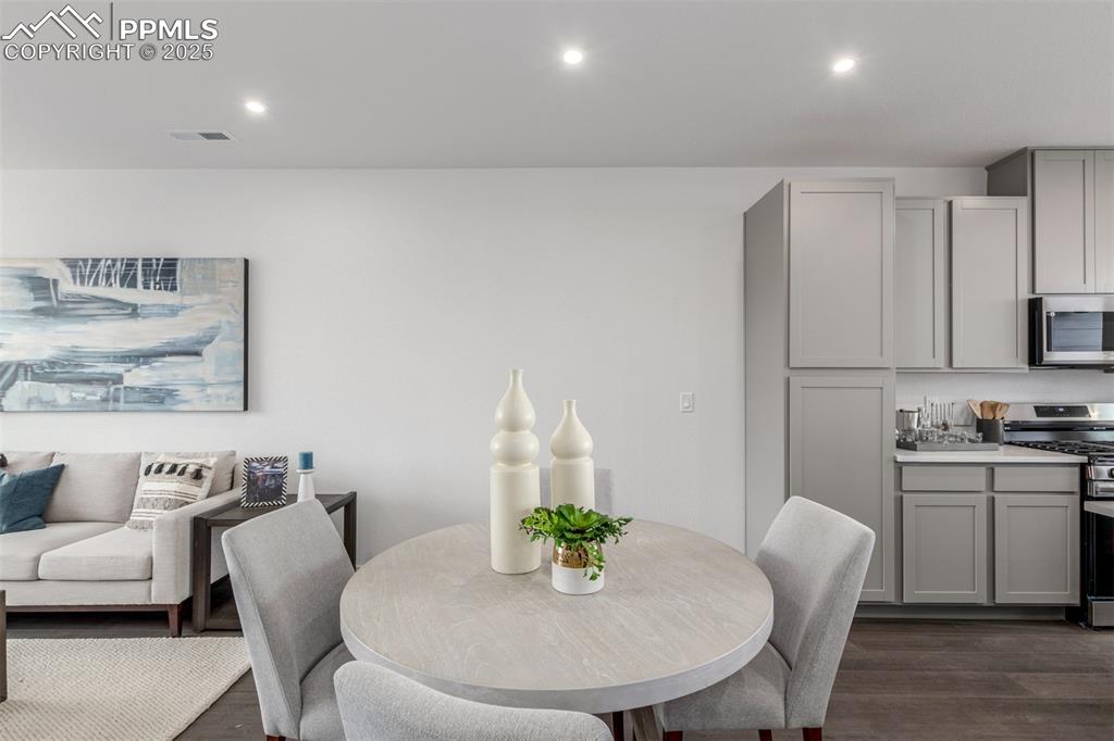 2224 Peridot Loop Colorado Springs, CO 80908 - Photo 7 of 32