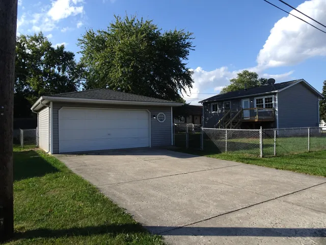 $359,900 | 16701 Highview Avenue, Orland Hills, IL 60487