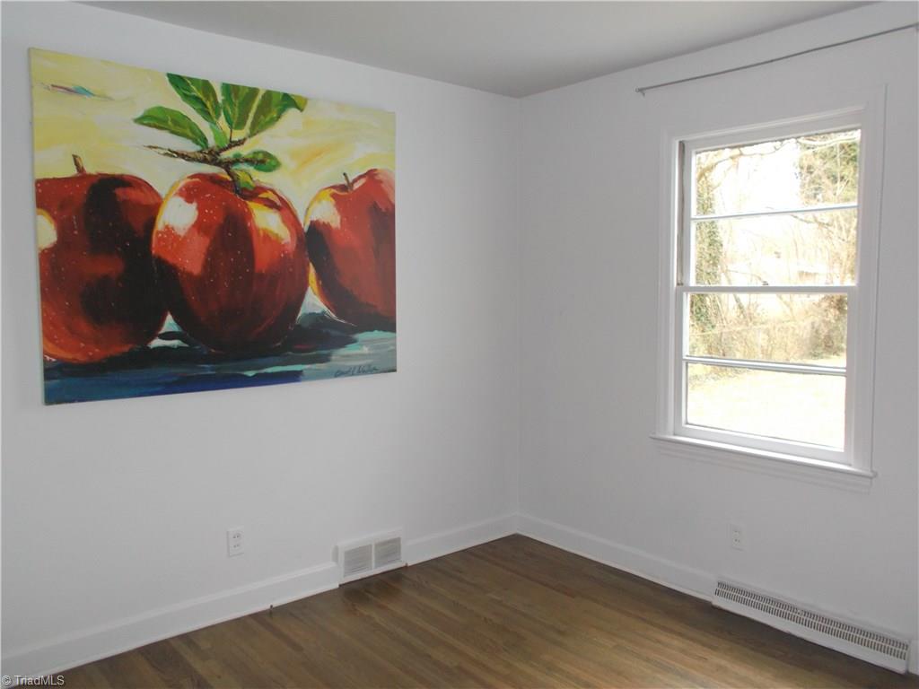 1127 Tabor Street High Point, NC 27262 - Photo 16 of 20 Gallery Image 16