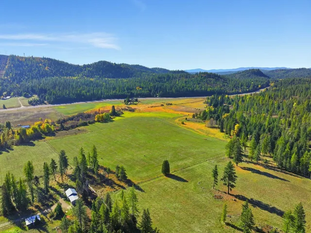 $895,000 | 320871 Highway 2, Newport, WA 99156