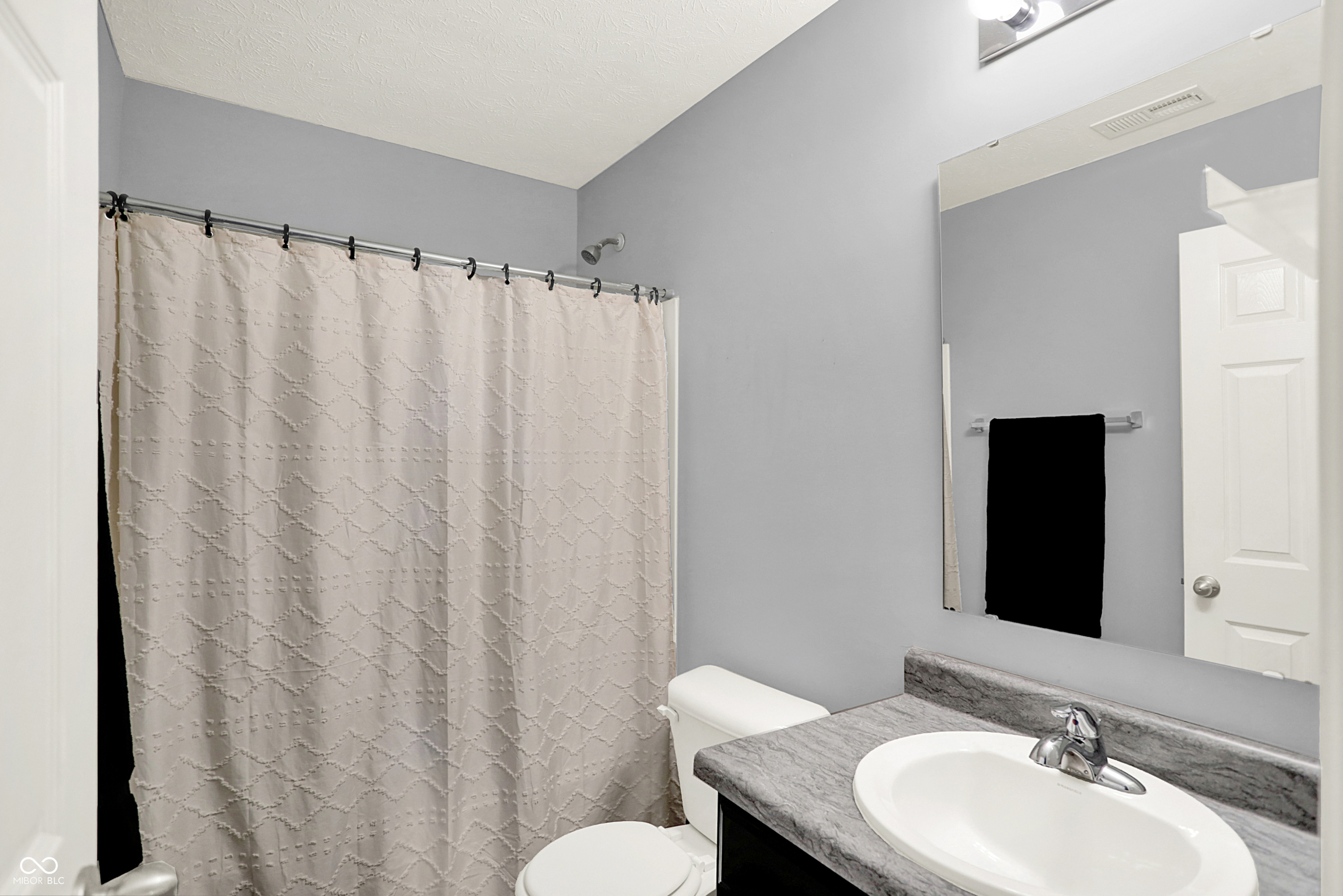 6645 Honeysuckle Way Pendleton, IN 46064 - Photo 36 of 40
