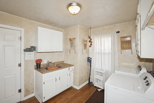 $255,000 | 602 North Main Street, Stratford, TX 79084