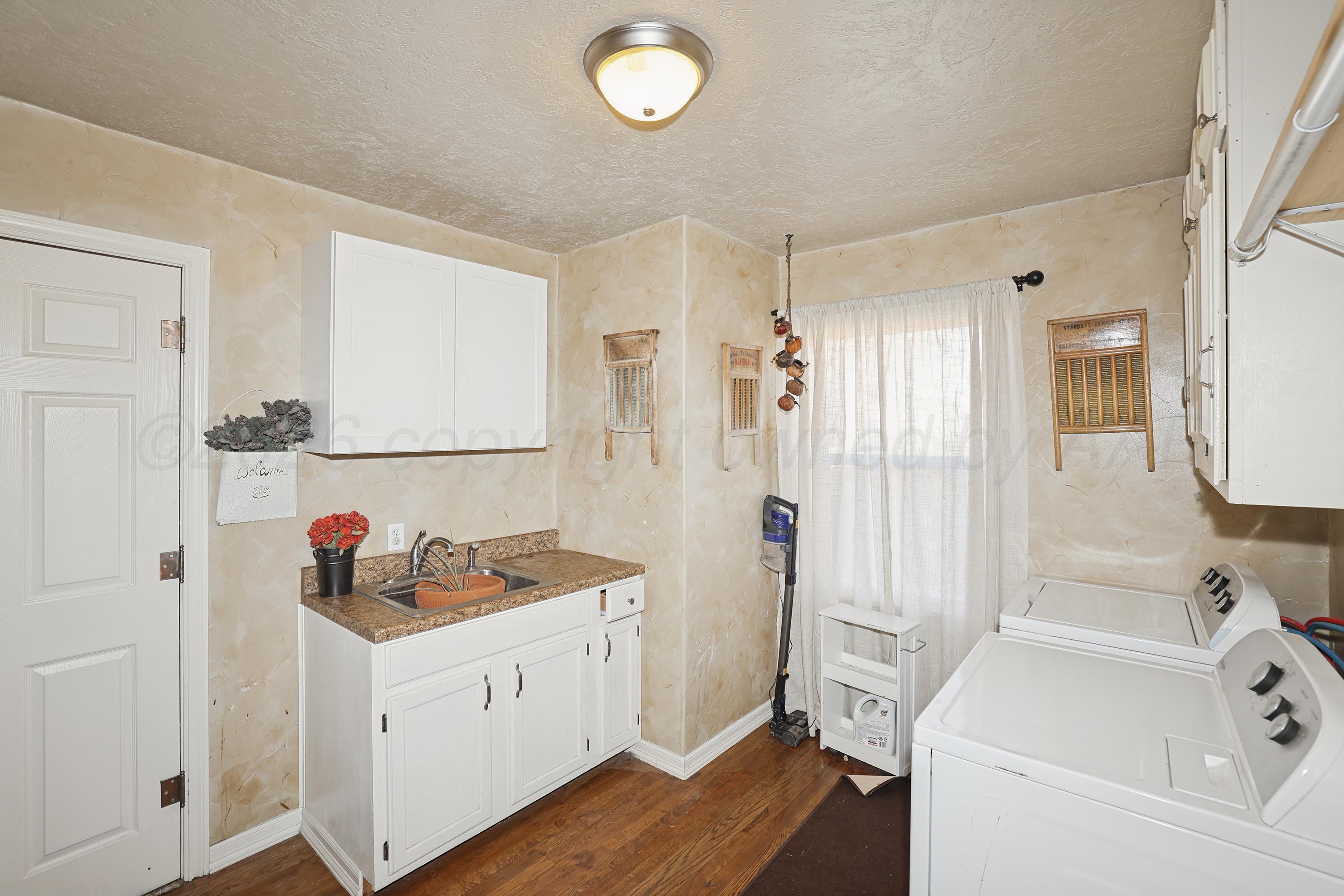 602 North Main Street Stratford, TX 79084 - Photo 33 of 44 33-Utility