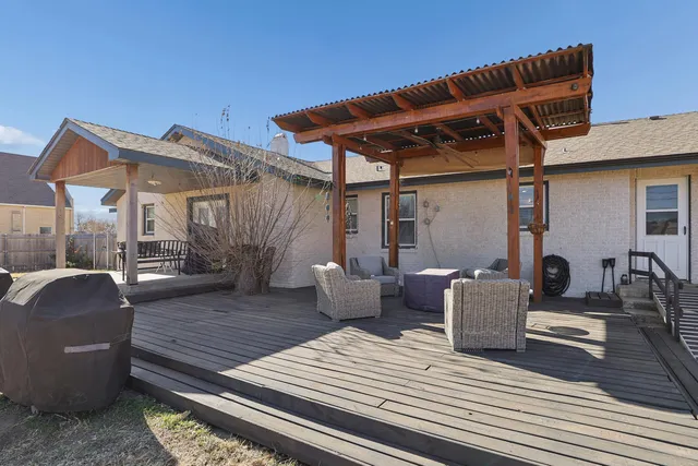 $255,000 | 602 North Main Street, Stratford, TX 79084