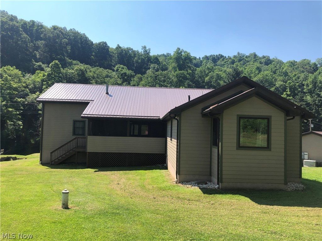 433 Narrow Run Rd Union West Union, WV 26456 - Photo 2 of 21 Gallery Image 2