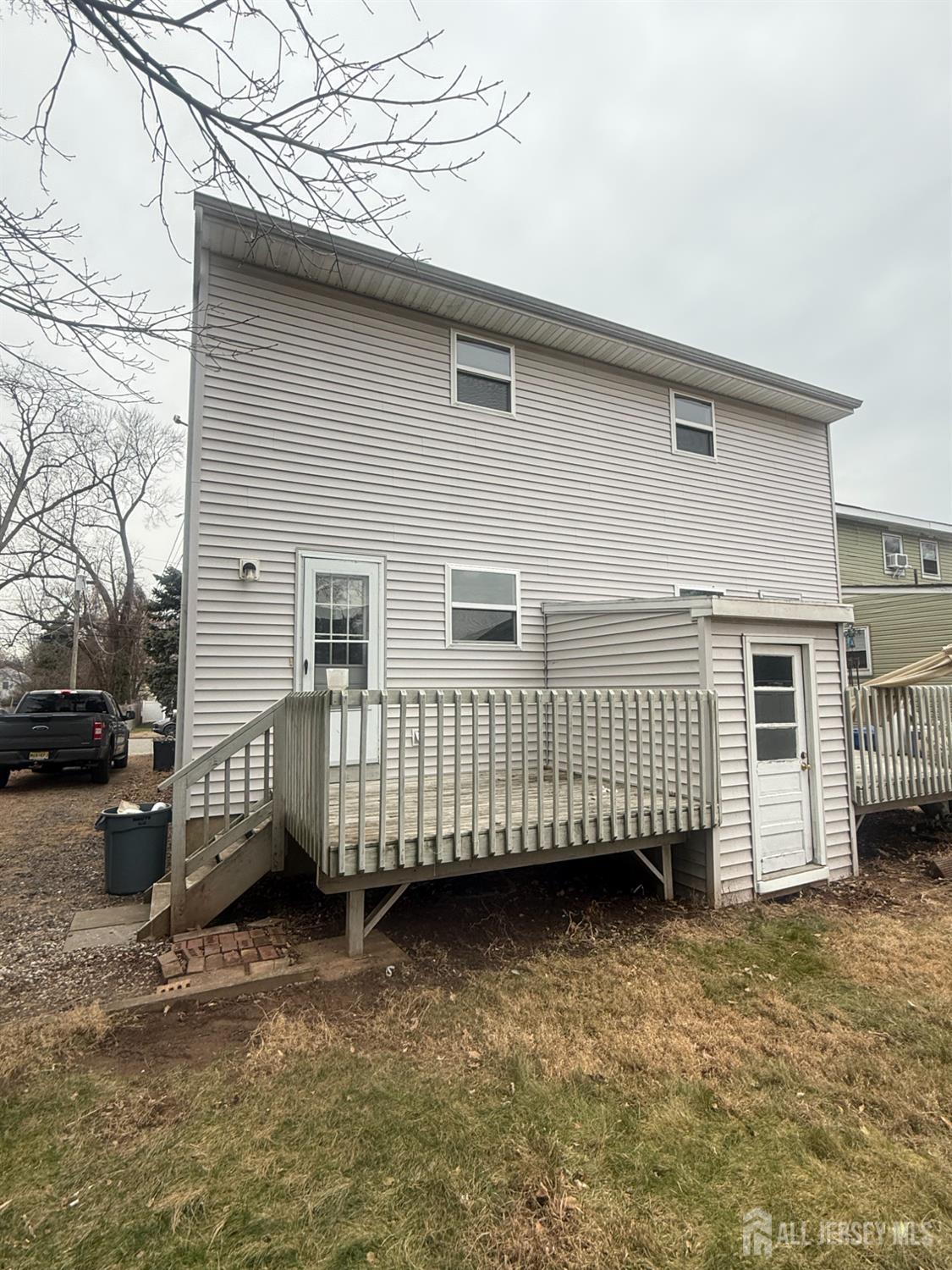 710-712 Drake Avenue, Unit 710 Middlesex, NJ 08846 - Photo 20 of 25 a view of a house with a yard